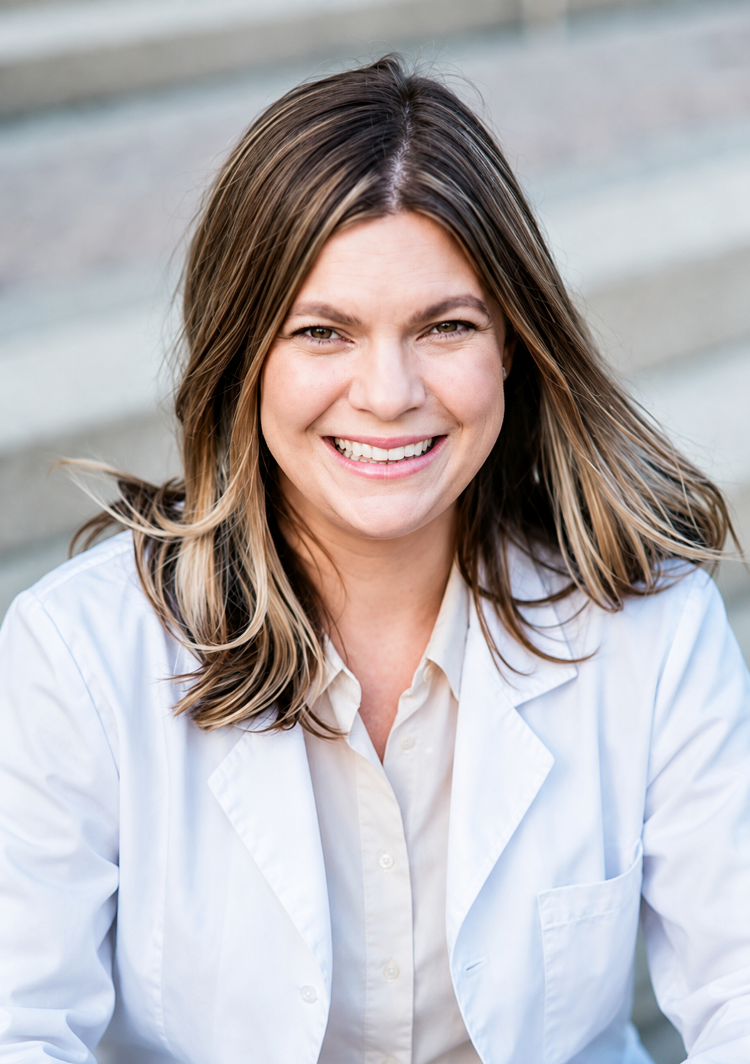Dr. Lindsay Porteous 医生照片